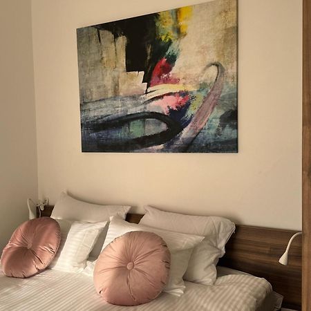 Balconia Sunny Apartment In Centre Of Belgrade Luaran gambar